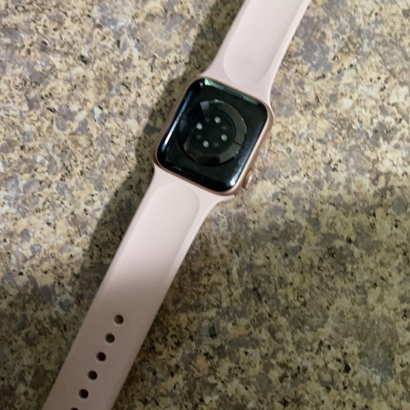Apple Watch series 6 - Picture 2 of 2
